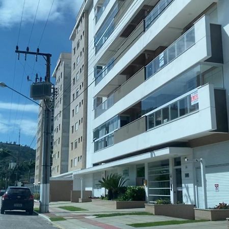 Lindo Apartamento Novo Para 6 Pessoas Em Palmas. Apartment Governador Celso Ramos Exterior photo